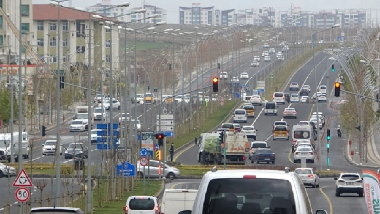 Diyarbakır Valiliği duyurdu: 28-29 Ekim’de bu caddelere araç giremeyecek