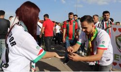 Amedspor maçı sonrası sürpriz evlilik teklifi