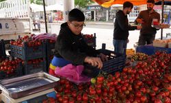 Diyarbakır'da pazarcılar da vatandaş da fiyatlardan dertli