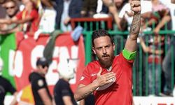 Deniz Naki Amedspor yönetimini eleştirdi!