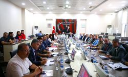 TBMM Çocuk Hakları Komisyon Üyeleri Diyarbakır’da müdürler ile buluştu
