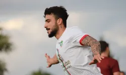 Amedspor'da Ayrılık: Orta saha oyuncusu gitti!