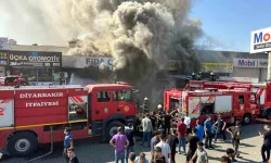 Diyarbakır'da yedek parça dükkanında korkutan yangın