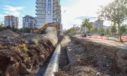 Mahabad Bulvarı'ndaki içme suyu deplase çalışması tamamlandı