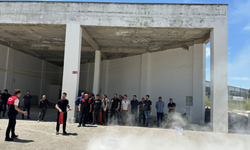 Diyarbakır itfaiyesi Oto Sanayi Sitesi'ne yangın güvenliği eğitimi verdi