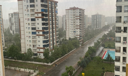 Diyarbakır’da şiddetli yağış etkili oldu