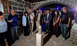Ahmed Arif, Diyarbakır’da unutulmadı: "33 kurşun" sergisi ve söyleşiyle anıldı