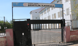 Diyarbakır’da okul krizi: Şehitlik İlkokulu yıkılıyor