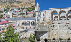 Hani’deki tarihi Ulu Cami restorasyon sonrası açıldı