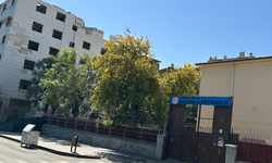Velilerden Diyarbakır’da okul yanında yıkıma tepki: “Çocuklarımız tehlikede”