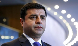 Demirtaş, Diyarbakır ve Amedspor üzerinden Türk-Kürt kardeşliği çağrısı yaptı