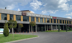 Diyarbakır’da izinsiz kiralama tespit edildi: Belediye binayı geri aldı