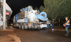 Diyarbakır’da Sağanak Yağış Alarmı: DİSKİ ekipleri gece boyunca sahadaydı