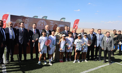 Diyarbakır’da tarihle tenis buluşması: 1. Zerzevan Cup başladı