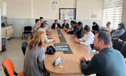 Dicle Kaymakamı Mustafa Atış’tan okul ziyareti
