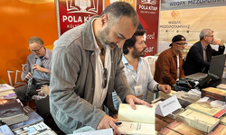 Kitap tutkunları Diyarbakır Fuarı’nda bir araya geldi