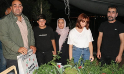 Tahliye edilen Güran ailesi üyeleri, Narin’in mezarına gitti