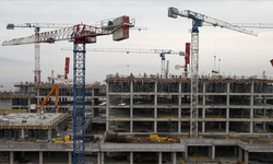 Diyarbakır’da inşaat kazası: 4. kattan düşen işçi hayatını kaybetti.