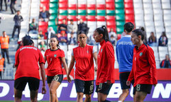 Amedspor Kadınları Diyarbakır’da Trabzonspor’a 2-0 yenildi