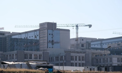 Diyarbakır Şehir Hastanesi işçileri eyleme son verdi