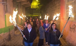 Diyarbakır’da kadınlar meşalelerle şiddete “Dur” dedi