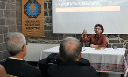 Diyarbakır’da “Kentli müzik kültürü” konulu söyleşi düzenlendi