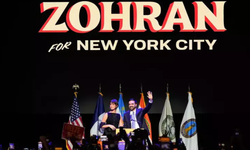 New York’ta tarihi seçim: Müslüman bir göçmen artık belediye başkanı!