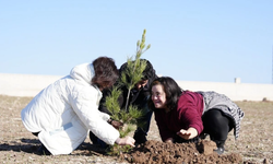 Diyarbakır’da engelli çocuklar Hevsel Bahçeleri’nde doğa ile buluştu