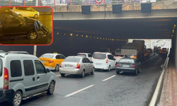 Diyarbakır’da yağmur trafiği felç etti: Zincirleme kaza! yaralılar var