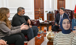 Bakan Tunç, Rojin Kabaiş’in ailesiyle görüştü