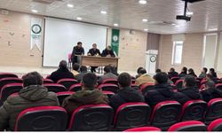 Dicle'de okul müdürleri toplandı: Akademik başarı ve projeler masaya yatırıldı