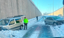 Çınar’da iki araç çarpıştı: 3 yaralı