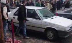 Diyarbakır'da düğün kavgaya dönüştü: Taş ve sopalı arbede yaşandı