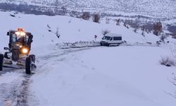1627 kilometre yol kardan temizlendi: Diyarbakır'da 12 ilçenin yolları açıldı