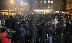 Diyarbakır'da 4 günlük gösteri yasağı: Valilikten açık alan etkinliklerine kısıtlama