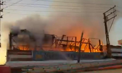 Eğil’de kafenin teras katında yangın