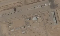 Gökyüzü karardı: İran'da uydu karartması!