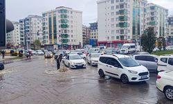 Diyarbakır'da yağmur hayatı felç etti: DİSKİ kapasite artırımına gidecek