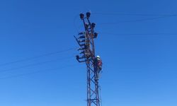 Diyarbakır'da DİSKİ ekipleri mezrada elektrik arızasını giderdi: Su akışı sağlandı