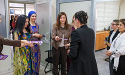 Diyarbakır'da Eşbaşkan Bucak birini bile es geçmedi: Teker teker kutladı