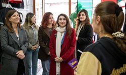 Diyarbakır'da 8 Mart buluşması: Eşbaşkan Bucak kadın esnafın yanında
