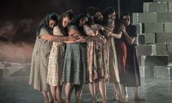 Kadın mücadelesini anlatan oyun Diyarbakır'da tam not aldı