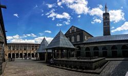 81 il için duyuruldu: İşte Diyarbakır'da Ramazan Bayramı Namazı saati