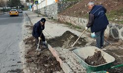 Diyarbakır'da vatandaş nefes alacak: Bozuk kaldırımlar yenileniyor
