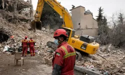 İran'dan Trump'a tehdit gibi yanıt