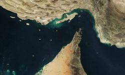 Savaş bölgesinden müjdeli haber: Türk gemisi Hürmüz'ü geçti