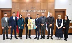 Diyarbakır Valisi Zorluoğlu'ndan bağımlılıkla mücadele vurgusu: Yeşilay'a destek sözü