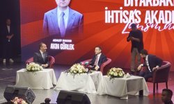 Akın Gürlek'e Diyarbakır'da Rojin Kabaiş çağrısı!