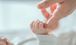 Diyarbakır'da aileye yanlış bebek verildi: Bakanlık soruşturma izni vermedi