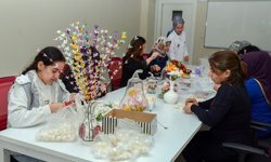 Diyarbakır'da kadınların ikinci adresi: Kurslar terapi gibi